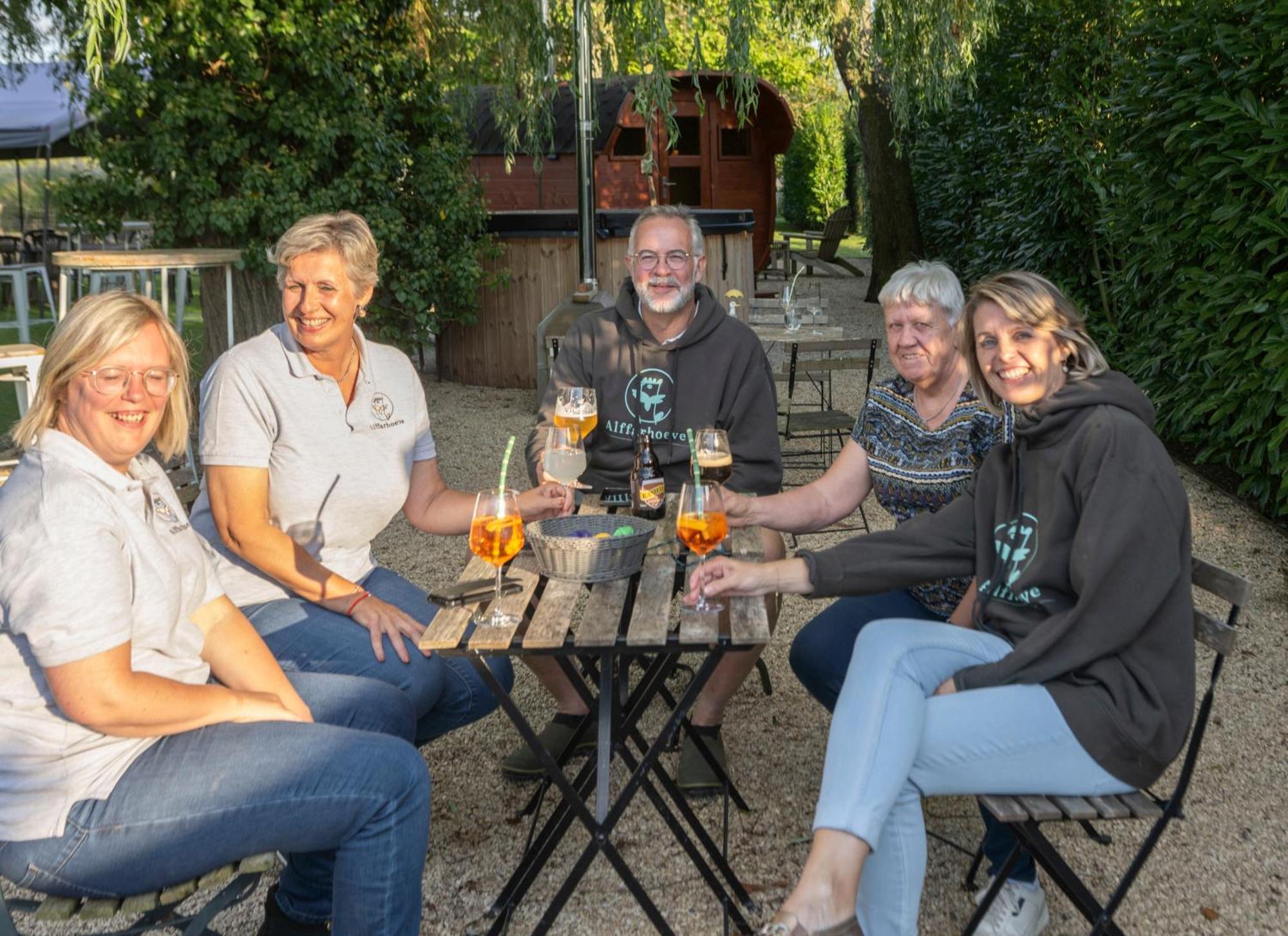B&B De Alffarhoeve Hamme Exterior photo